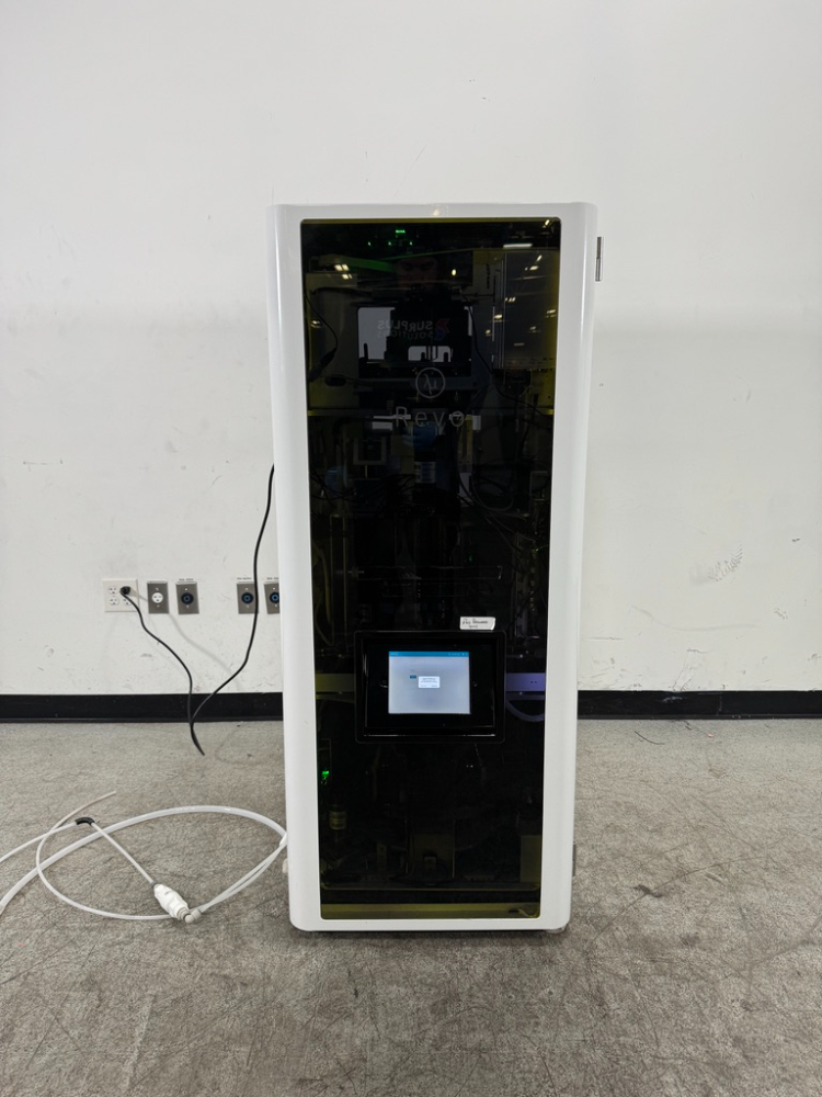 Image of LabMinds Revo Automated Liquid Solution Production System